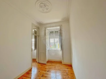 Apartamento T3 para Venda em São Vicente