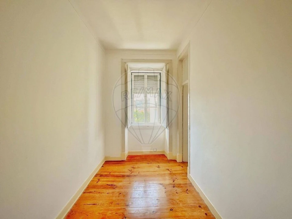 Apartamento T3 para Venda em São Vicente Foto 3