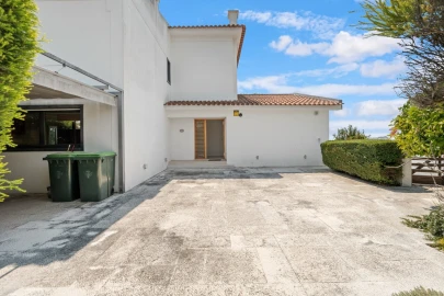 Moradia T4 para Venda em Belém