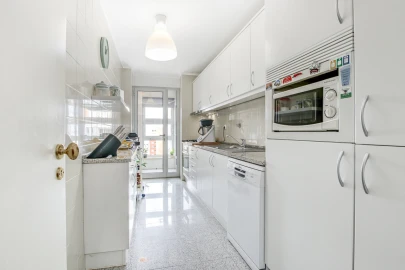 Apartamento T3 para Venda em Lumiar