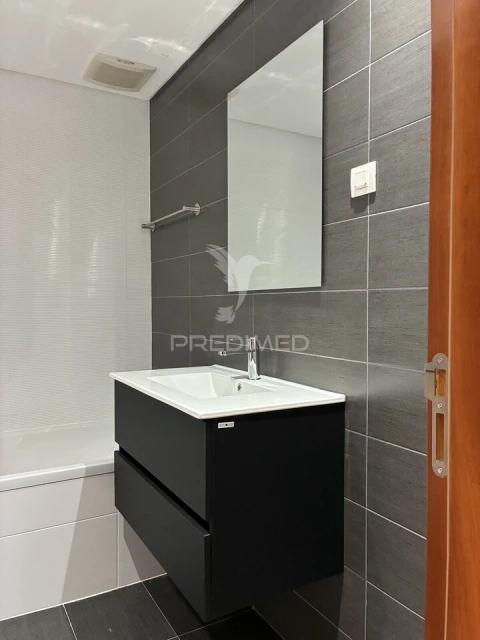 Apartamento T3 para Venda em Loule (São Clemente)