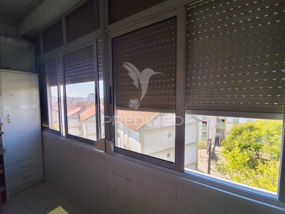 Apartamento T2 para Venda em Laranjeiro e Feijó Foto 37