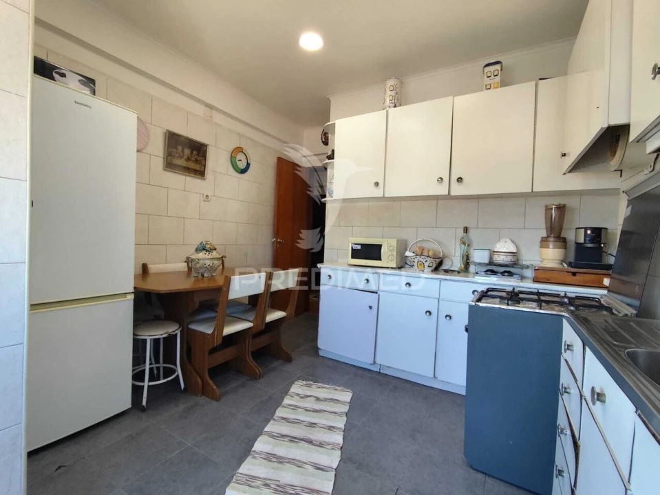 Apartamento T2 para Venda em Laranjeiro e Feijó Foto 4