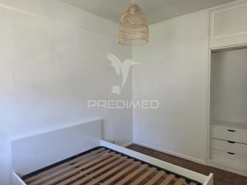 Apartamento T1 para Venda em Corroios