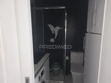 Apartamento T1 para Venda em Corroios