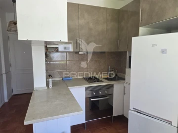 Apartamento T1 para Venda em Corroios
