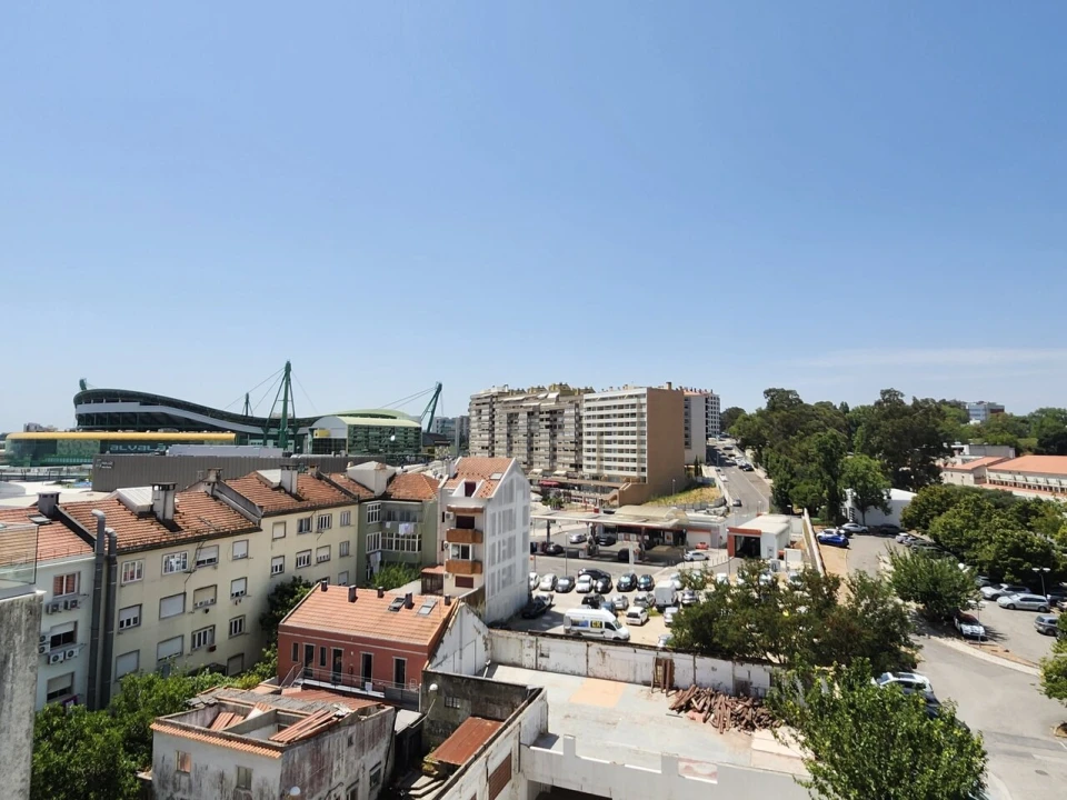 Apartamento T2 para Venda em Lumiar Foto 1