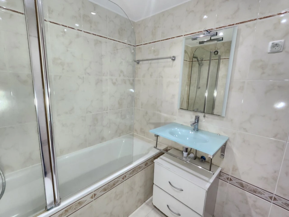 Apartamento T2 para Venda em Lumiar Foto 9