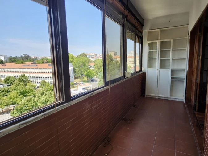 Apartamento T2 para Venda em Lumiar Foto 4