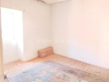 Moradia T2 para Venda em Fatela
