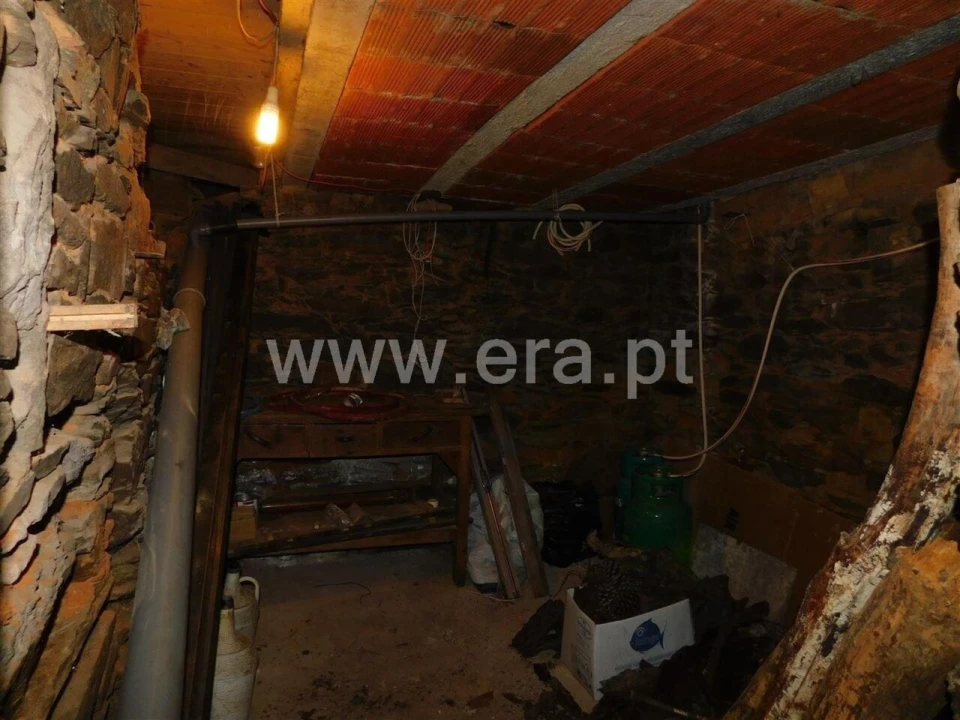 Moradia T3 para Venda em Barroca Foto 7