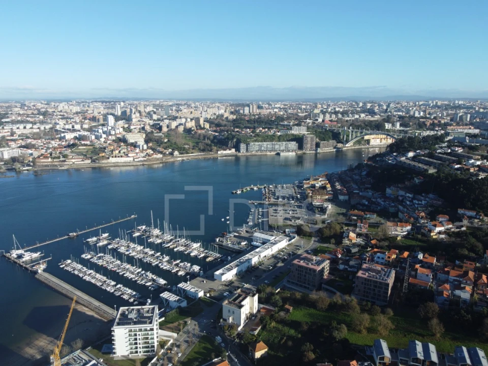 Apartamento T1 para Venda em Santa Marinha e São Pedro da Afurada Foto 14
