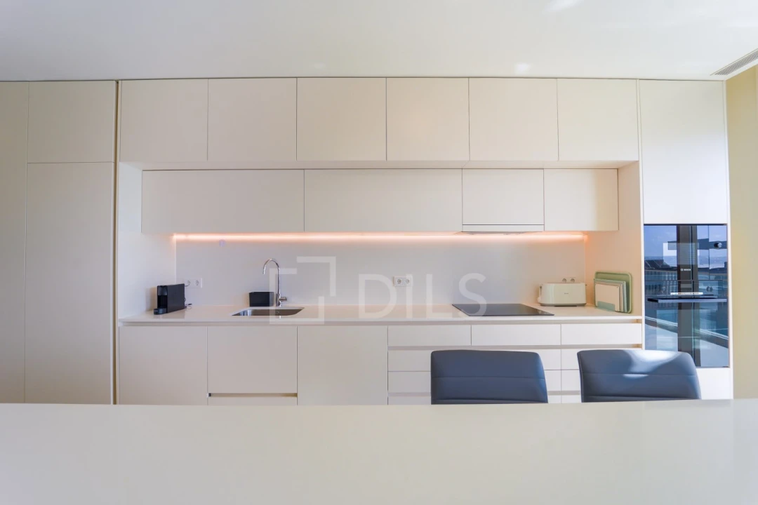 Apartamento T2 para Arrendamento em Madalena Foto 9