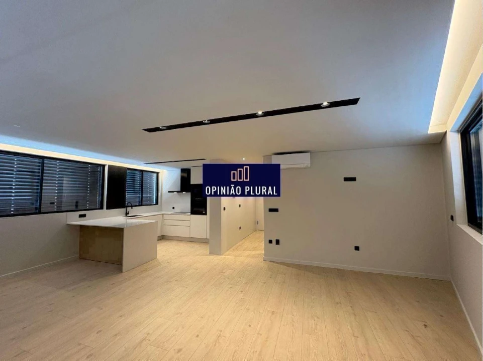 Apartamento T4 para Venda em Gondomar (São Cosme), Valbom e Jovim Foto 4