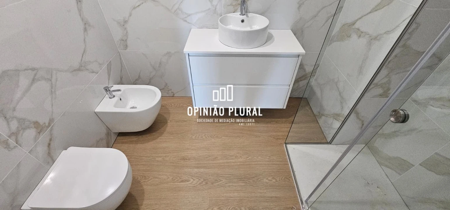 Apartamento T4 para Venda em Gulpilhares e Valadares Foto 11