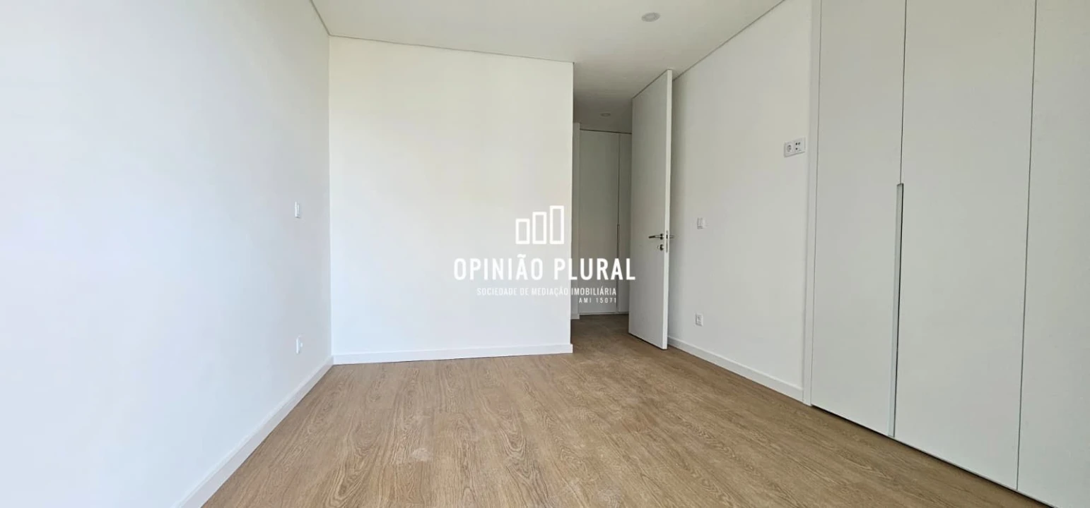 Apartamento T4 para Venda em Gulpilhares e Valadares Foto 15