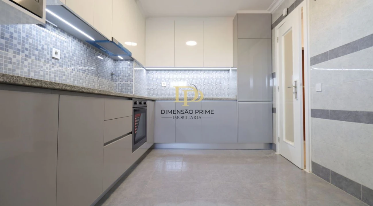 Apartamento T2 para Venda em Rio Tinto Foto 11