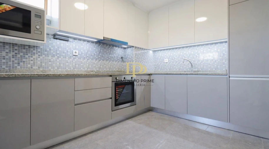 Apartamento T2 para Venda em Rio Tinto Foto 12