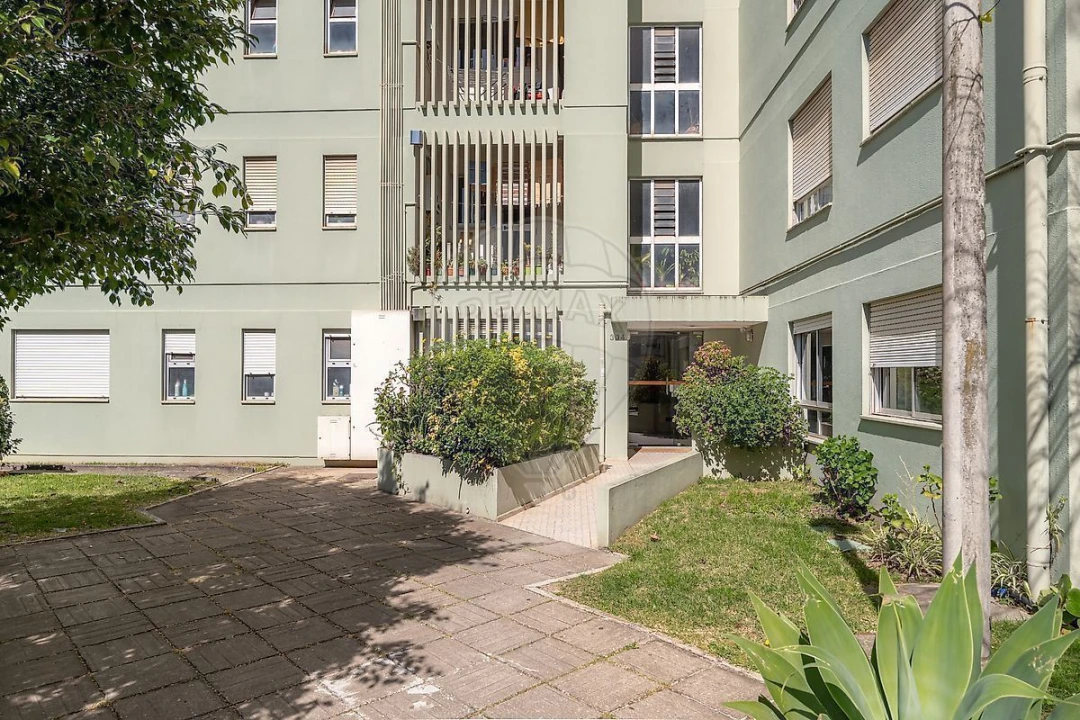 Apartamento T4 para Venda em Santo Antonio dos Olivais Foto 6