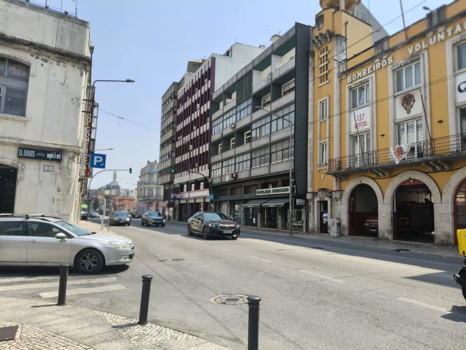 Apartamento T1 para Venda em Sé Nova, Santa Cruz, Almedina e São Bartolomeu Foto 2