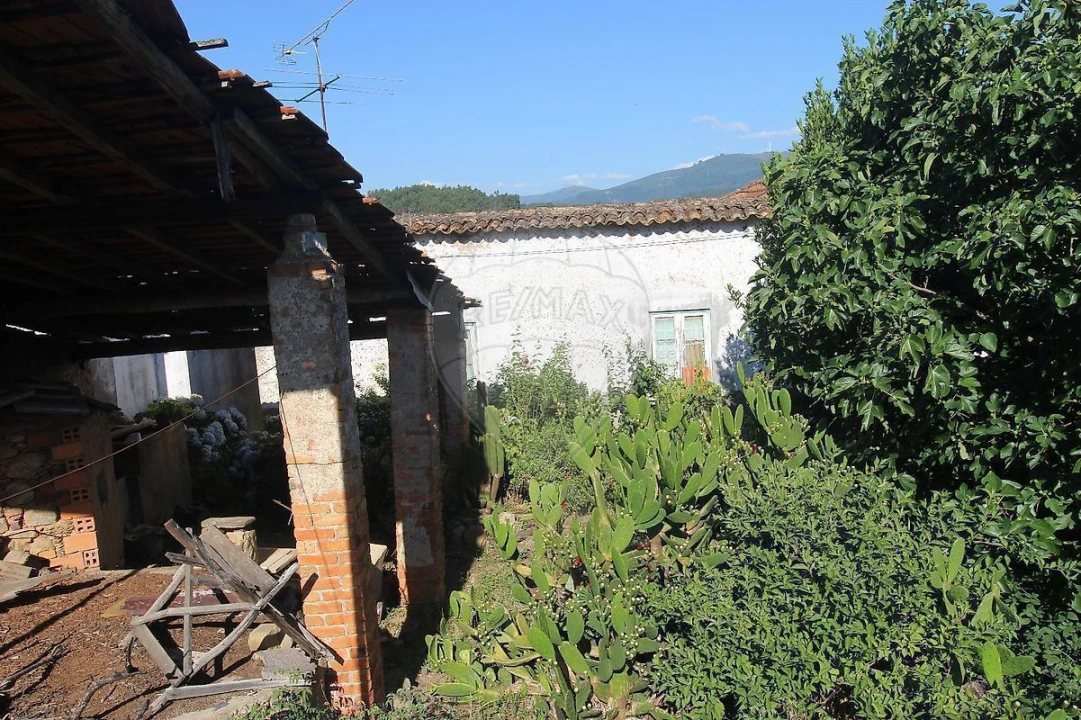 Moradia T4 para Venda em Pombeiro da Beira Foto 19