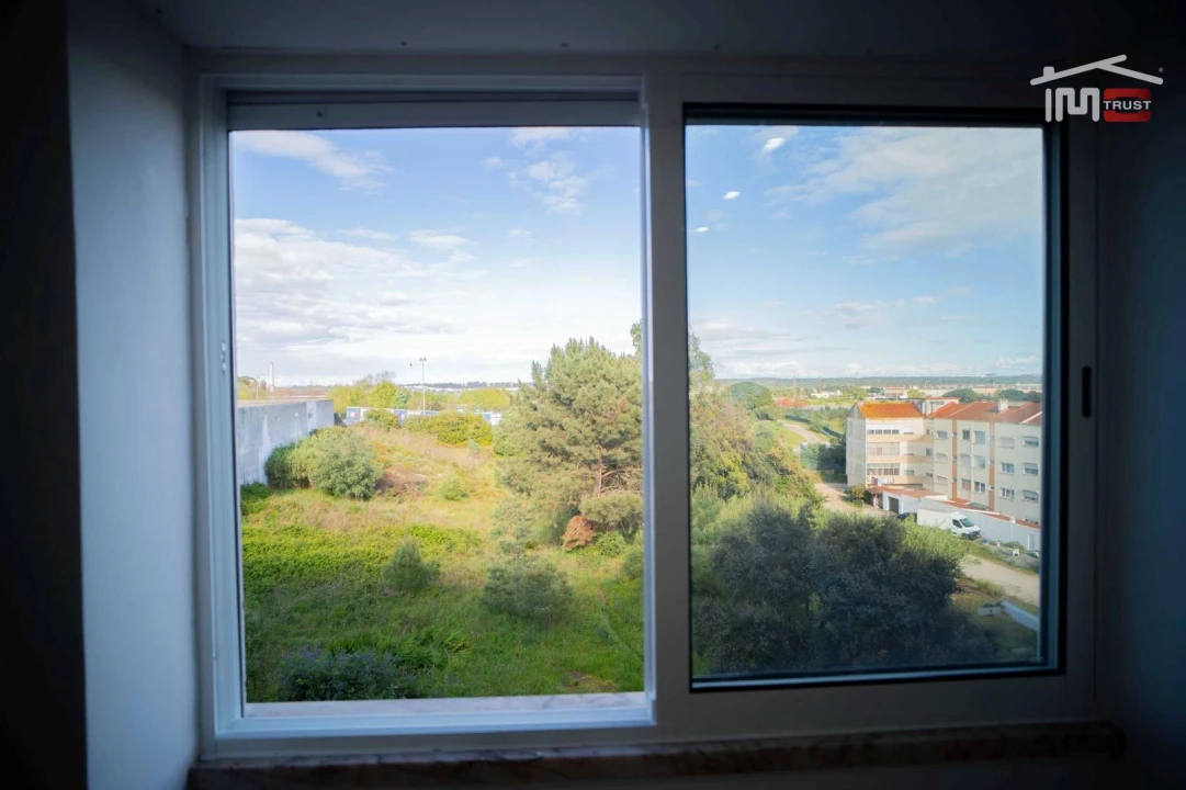 Apartamento T2 para Venda em Seixal, Arrentela e Aldeia de Paio Pires Foto 11