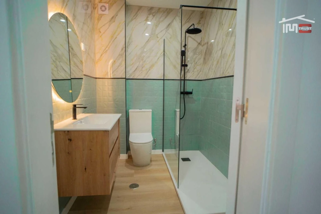 Apartamento T2 para Venda em Seixal, Arrentela e Aldeia de Paio Pires Foto 14