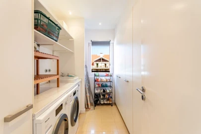 Apartamento T4 para Venda em Avenidas Novas