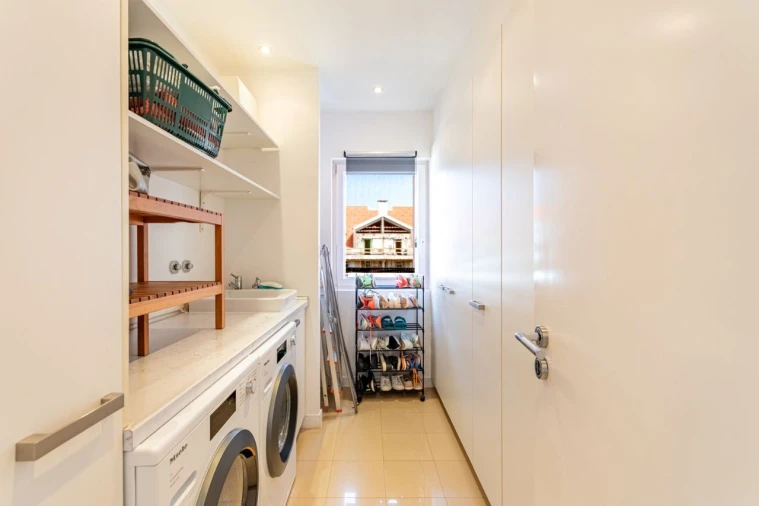 Apartamento T4 para Venda em Avenidas Novas Foto 19