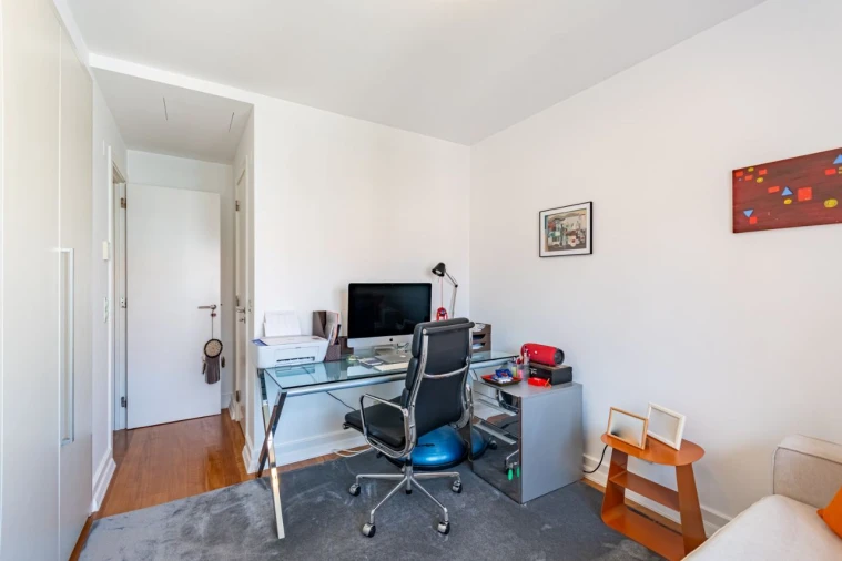 Apartamento T4 para Venda em Avenidas Novas Foto 27