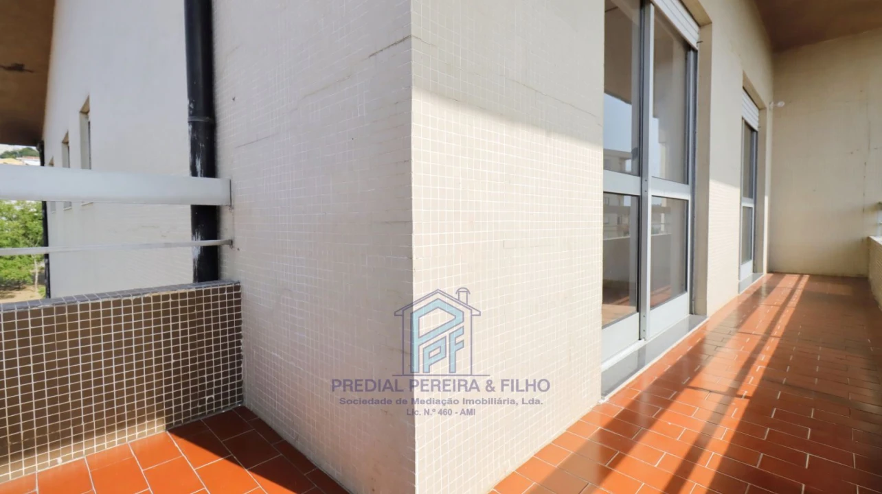 Apartamento T3 para Venda em Fânzeres e São Pedro da Cova Foto 22
