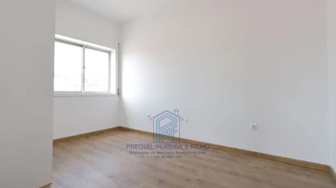 Apartamento T3 para Venda em Fânzeres e São Pedro da Cova