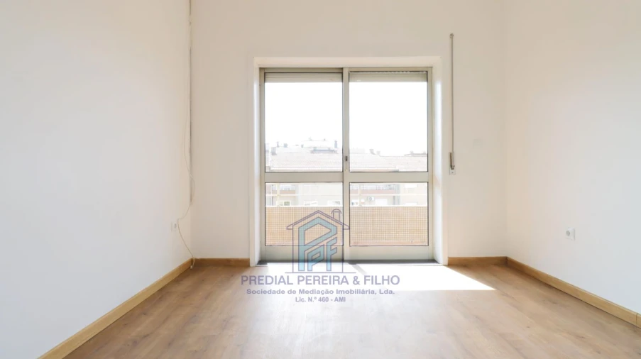 Apartamento T3 para Venda em Fânzeres e São Pedro da Cova Foto 20