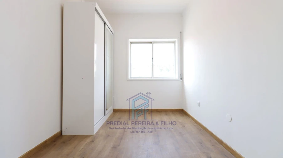 Apartamento T3 para Venda em Fânzeres e São Pedro da Cova Foto 27