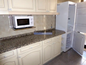 Apartamento T3 para Arrendamento em Cedofeita, Santo Ildefonso, Sé, Miragaia, São Nicolau e Vitória