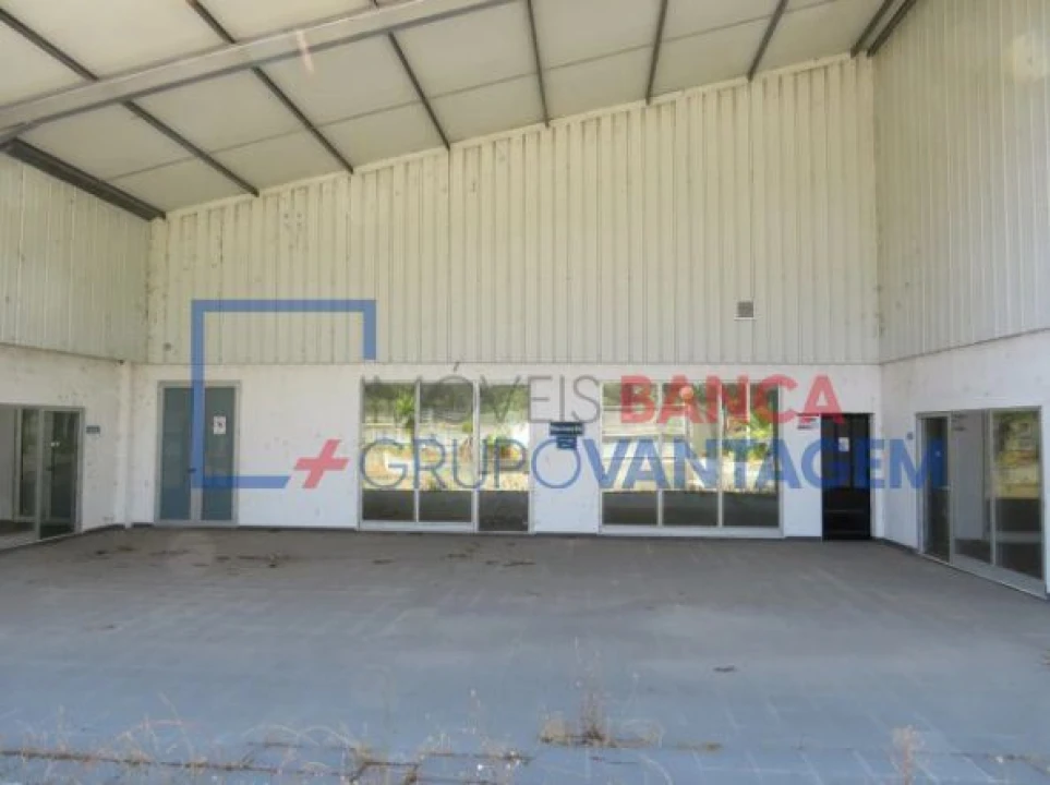 Armazém para Venda em Muge Foto 2
