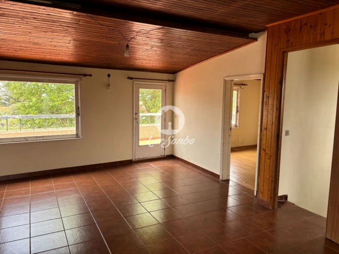 Moradia T4 para Venda em Ponta Delgada (São José) Foto 20