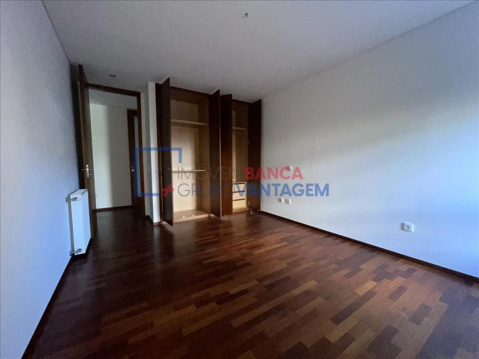 Apartamento T3 para Venda em Bonfim Foto 12