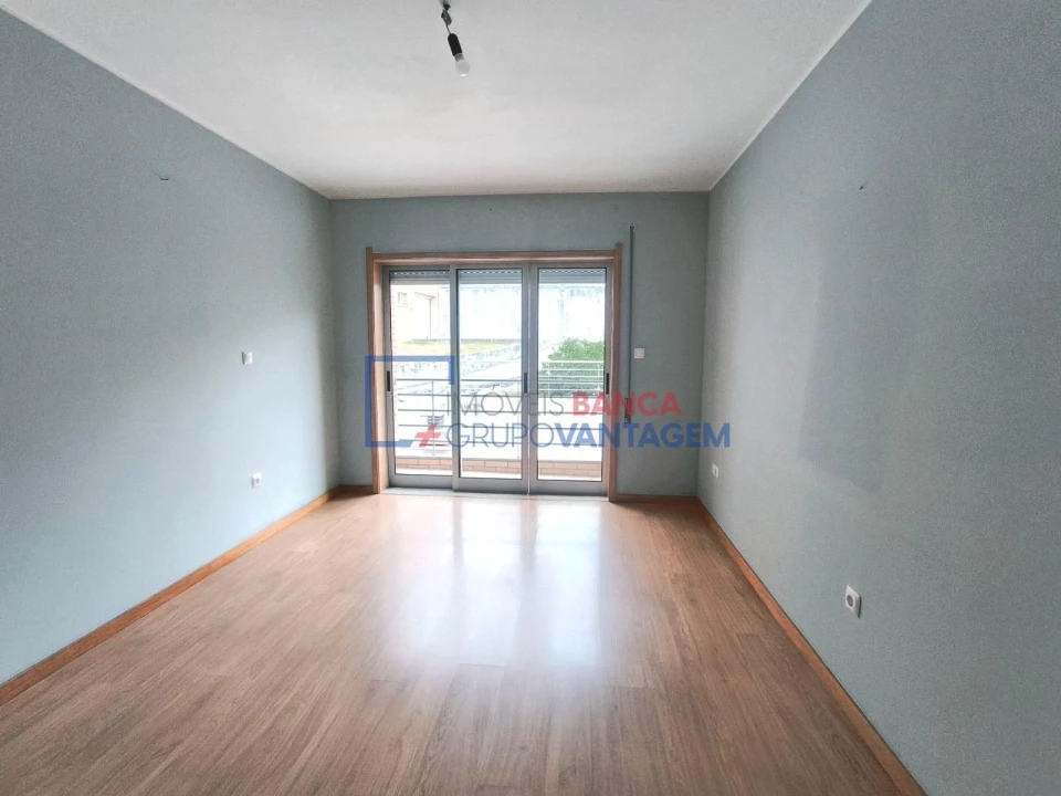 Apartamento T2 para Venda em Gondomar (São Cosme), Valbom e Jovim Foto 9