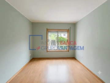 Apartamento T2 para Venda em Gondomar (São Cosme), Valbom e Jovim