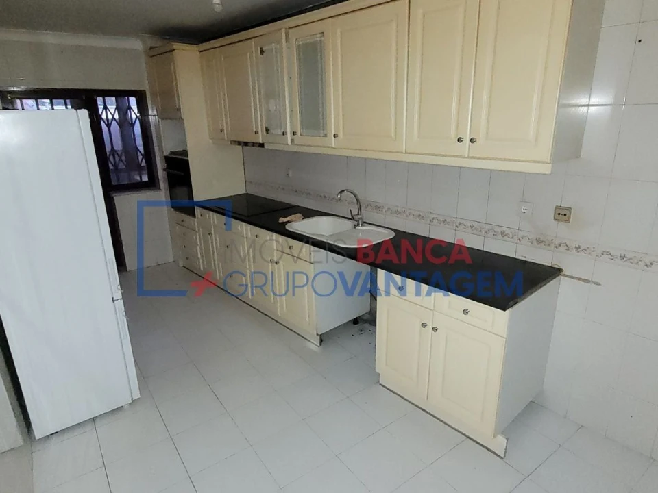 Apartamento T2 para Venda em Aldoar, Foz do Douro e Nevogilde Foto 9