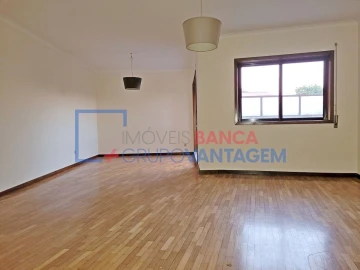 Apartamento T2 para Venda em Aldoar, Foz do Douro e Nevogilde