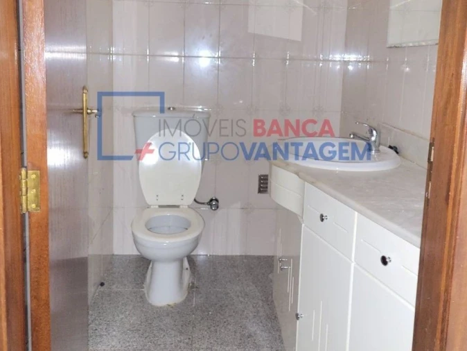 Apartamento T2 para Venda em Aldoar, Foz do Douro e Nevogilde Foto 7