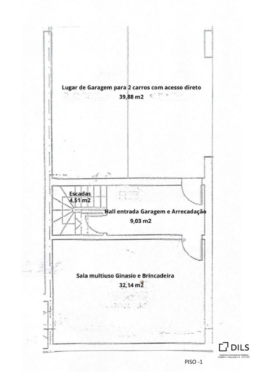 Moradia T4 para Venda em Alcabideche Planta 3