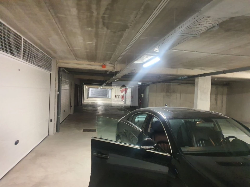 Garagem para Venda em Canidelo Foto 5