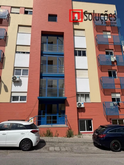 Apartamento T3 para Venda em Santo Antonio da Charneca