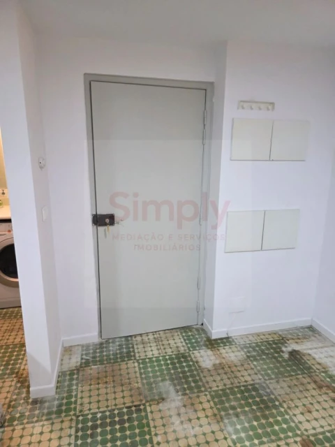 Apartamento T0 para Venda em Ajuda