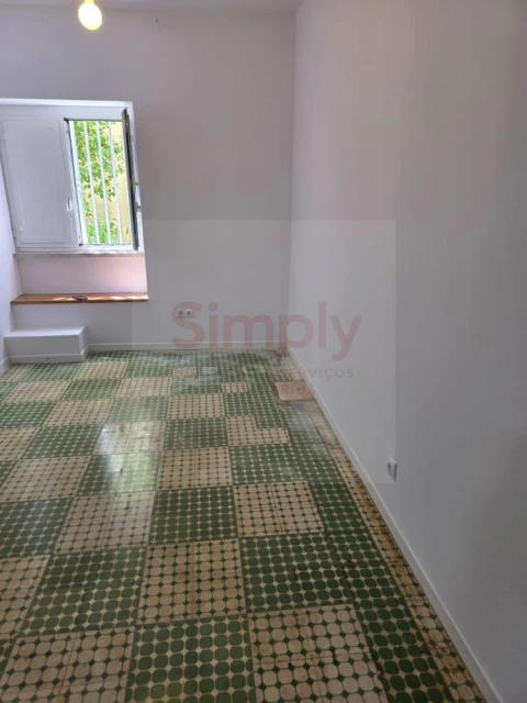Apartamento T0 para Venda em Ajuda