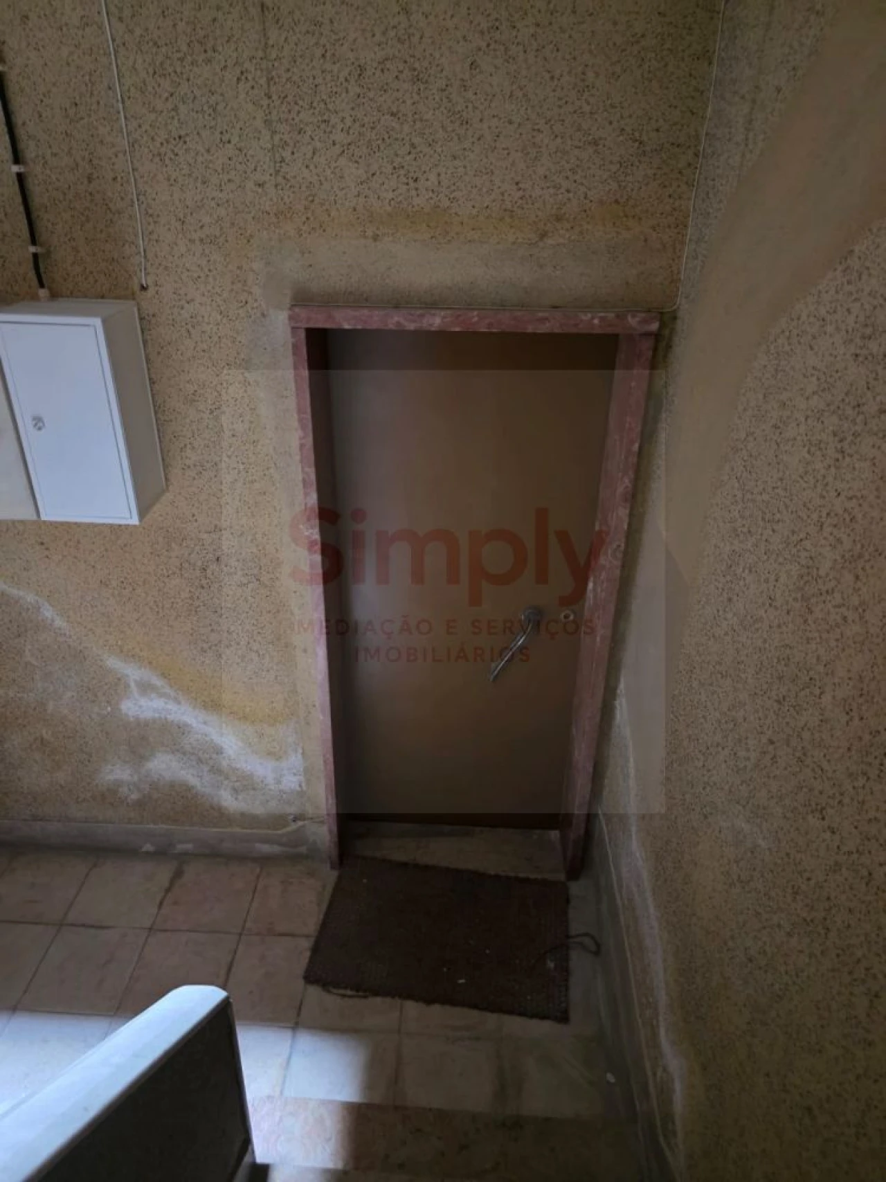 Apartamento T0 para Venda em Ajuda Foto 27