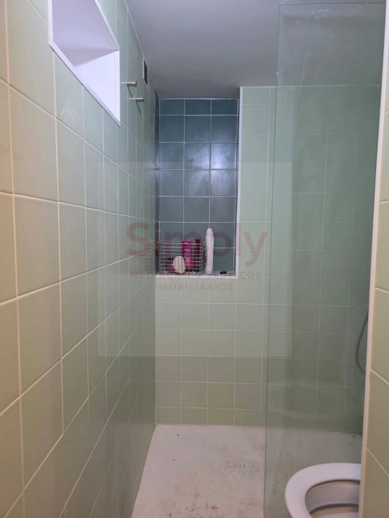 Apartamento T0 para Venda em Ajuda Foto 5